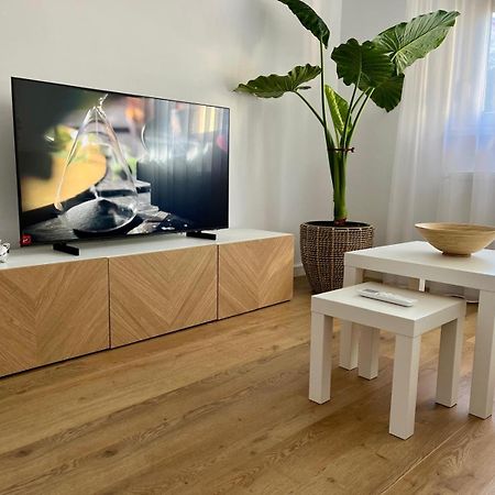 Mediaş Central Studio מראה חיצוני תמונה